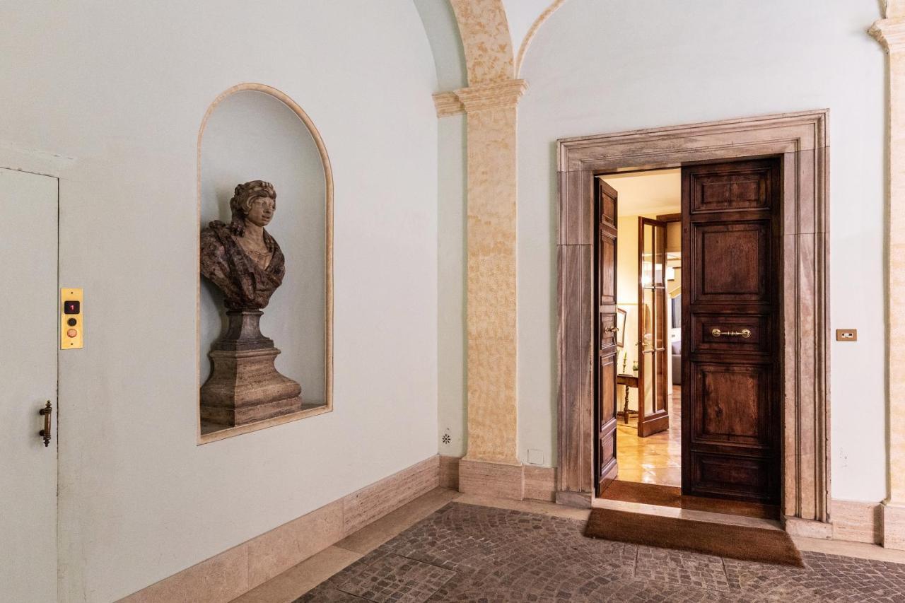 Rome As You Feel - Charming Loft Campitelli In Navona Roma Exterior foto